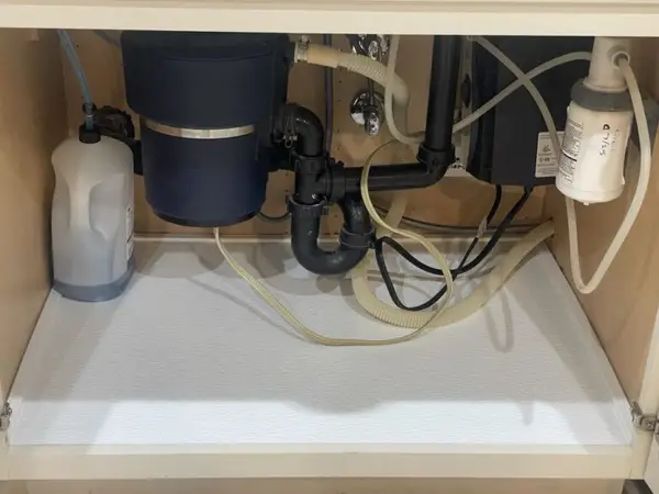 Kitchen Cabinet Repair in Claremont
