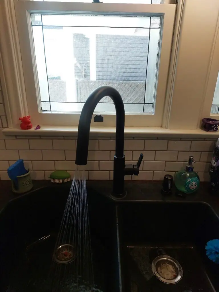 Kitchen Faucet Installation in Ontario — kitchen sink faucet replacement