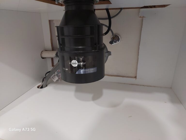 Garbage Disposal Replacement Ontario — leaking garbage disposal